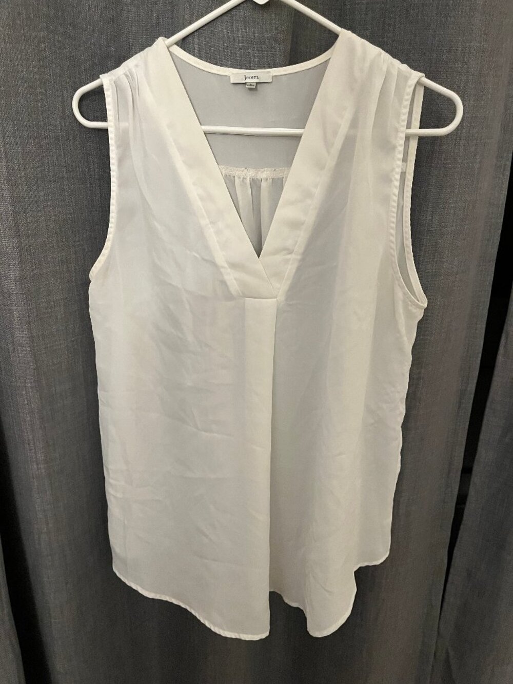 Jodifl Size L White Sleeveless V-Neck Chiffon Blouse Sheer Pleated Shoulder Work